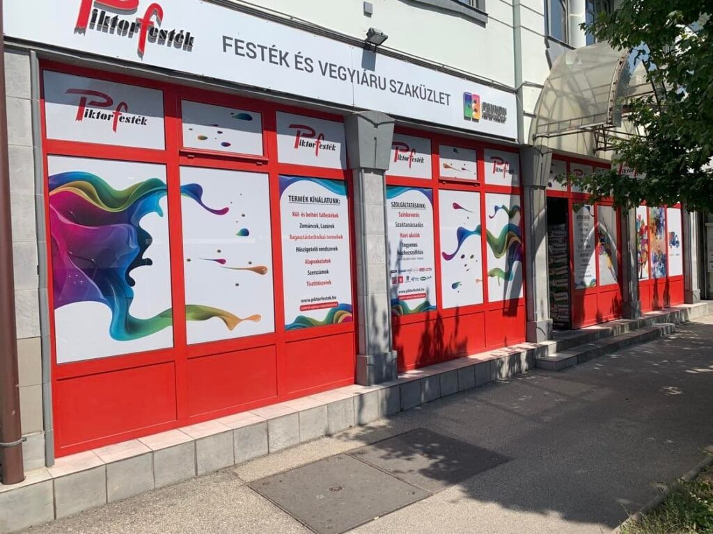 Piktorfesték Kecskemét üzlet homlokzata